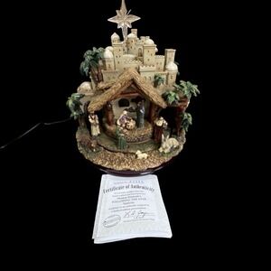 Thomas Kinkade Following The Star Nativity Musical Sculpture & Lights READ